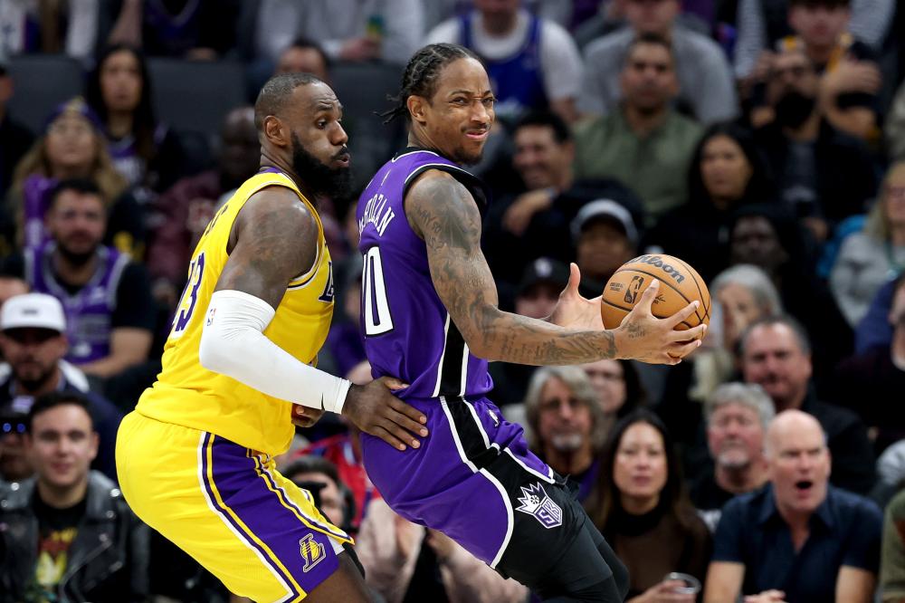 虽然中场的 虽然中场的